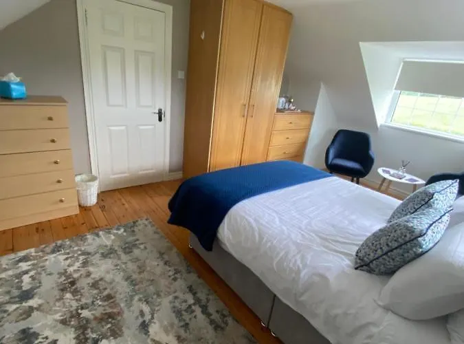 Green Haven V93p230 Killarney